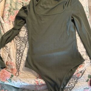 Elegant Olive Green Women's Bodysuit & Pant Set